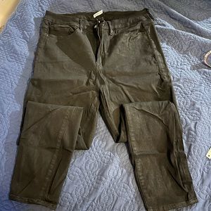 Good American Good Legs Size 18